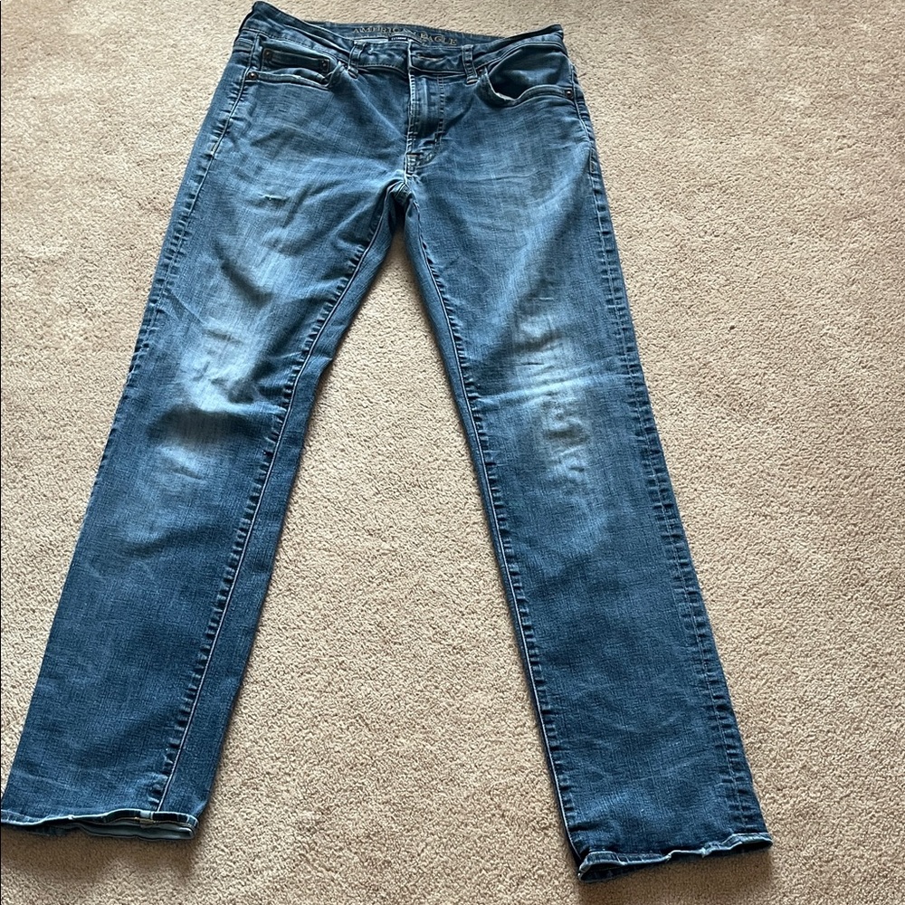 Mens like new American Eagle Extreme Flex 4 jeans, Sz. 32x34! Ultimate comfort!